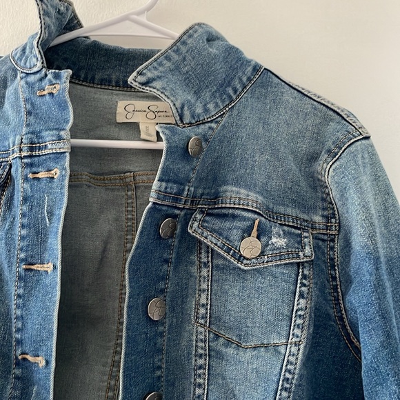 Jean jacket - Picture 2 of 6